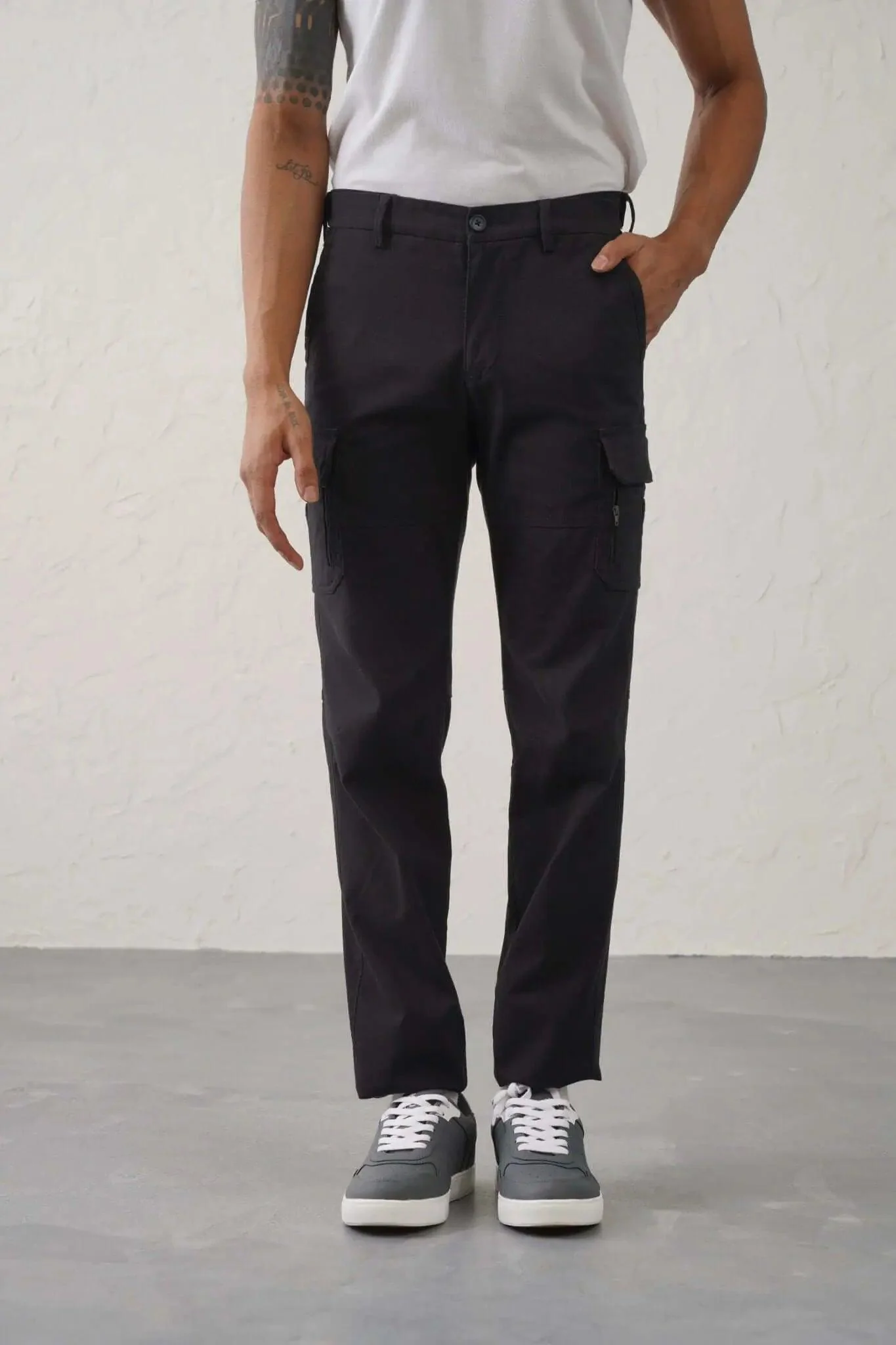 The Regular Fit Pro Cargo Pants - Black - Image 7