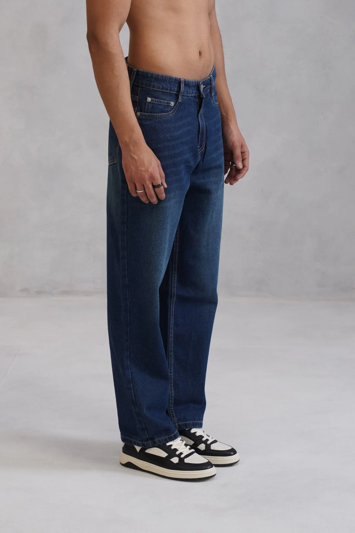 Straight fit Denim- Vintage Blue - Image 5