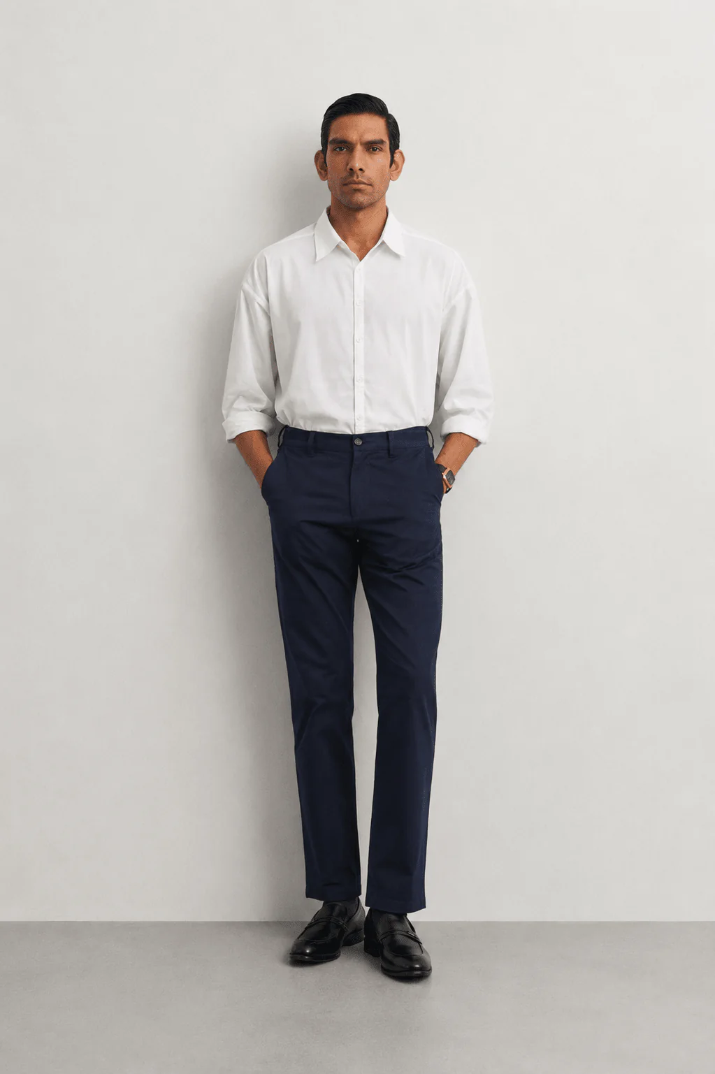 The Regular Fit Travel Chino - Navy - Image 3